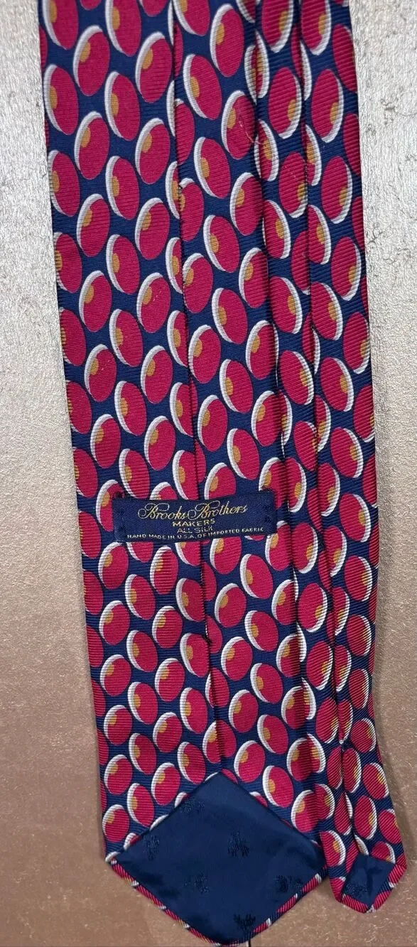 Brooks Brothers tie